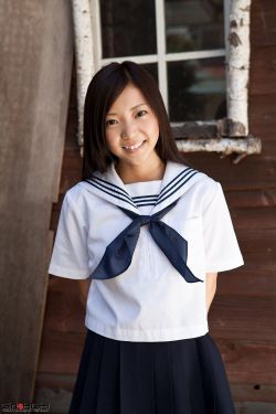 日本大胸丝袜美女